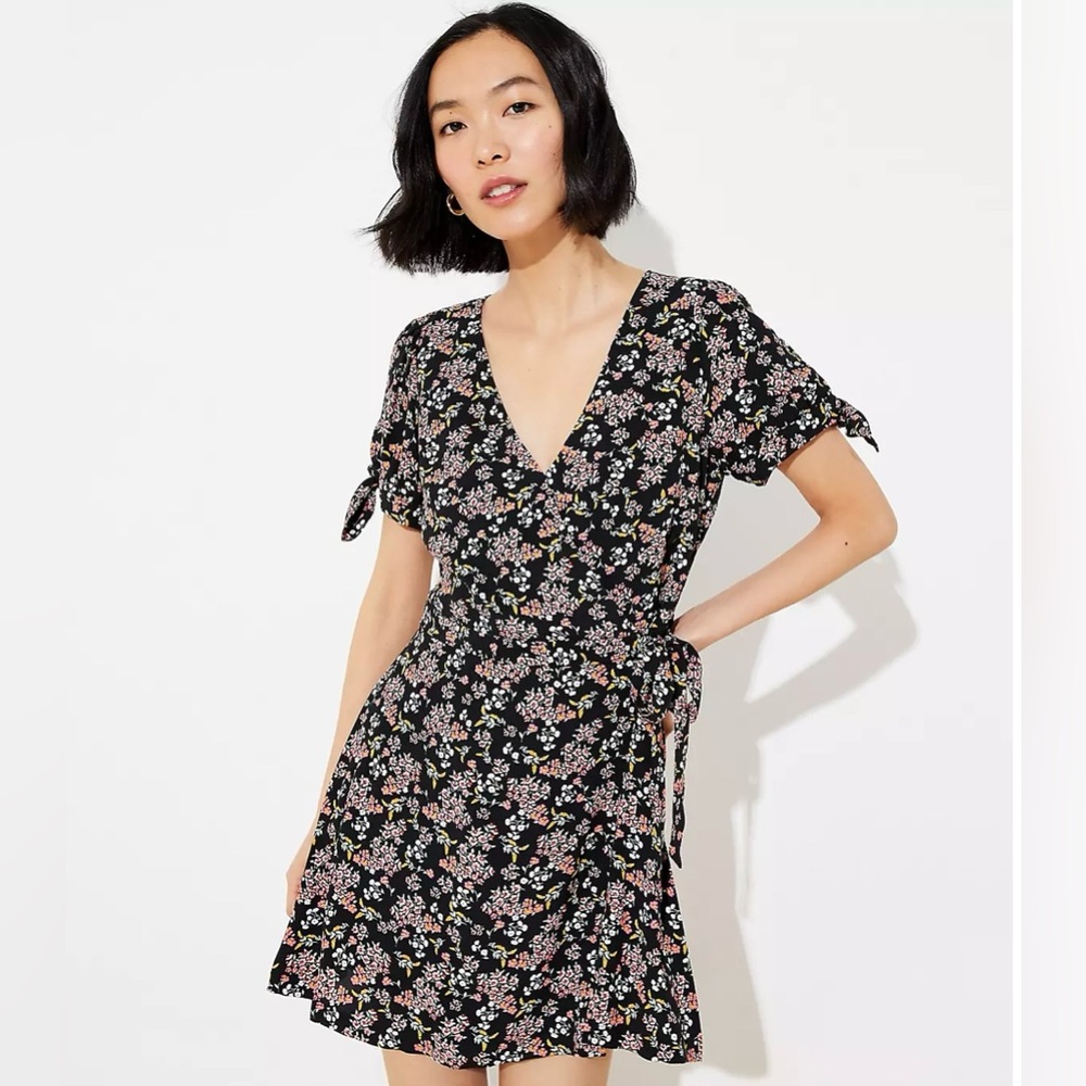 LOFT Black Floral‎ Mini Wrap Skort Romper Dress Size 0 Petite NEW